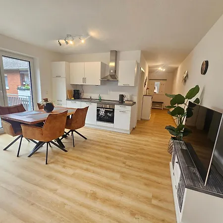 Balkon Aparment2, Meppen, Kueche, Badezimmer, Waschmaschine *